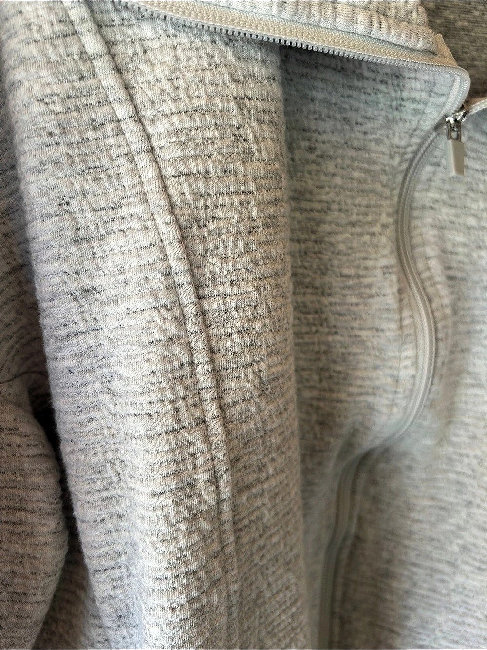 Vively Textured Full-Zip Jacket Size Medium - Picture 9 of 9